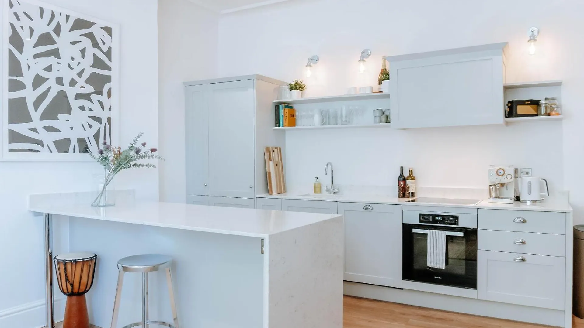 Dragon Parade Apartment - Central Harrogate 0*,