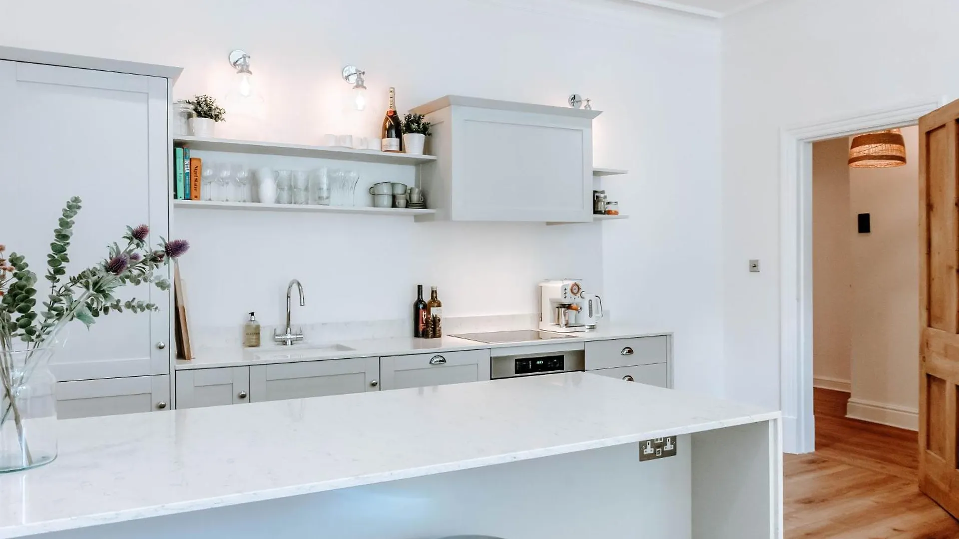 Dragon Parade Apartment - Central Harrogate